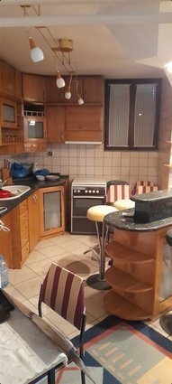 Crnice kuka 391m2 dvor 493m2