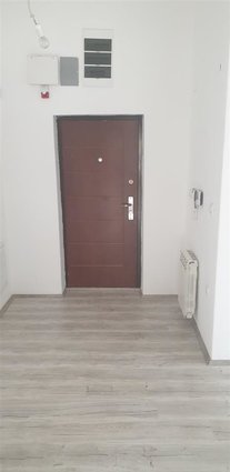 Kapistec 90m2 prazen 4soben za firma ili ziveenje