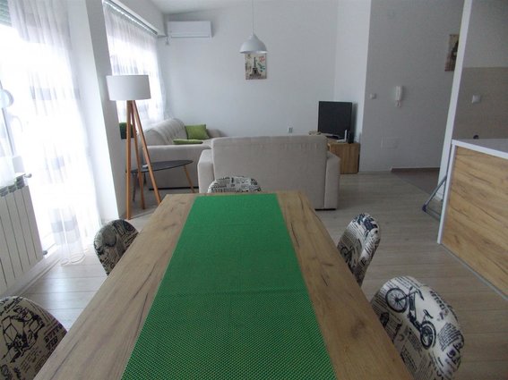 Се продава стан 85м2 во Кисела Вода