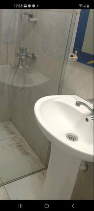 NASELBA ILINDEN SE PRODAVA KUKJA 200m2__600m2 DVOR