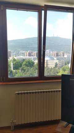 Stan vo Trgovski Centar