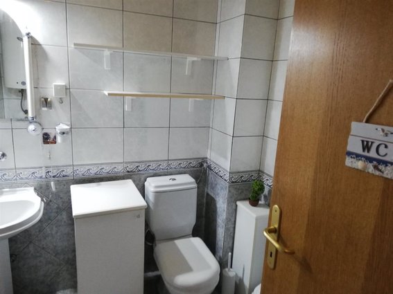 CENTAR SE IZDAVA STAN 55m2 DO GRCKA AMBASADA