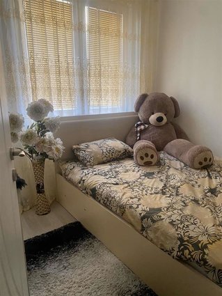 Stan stara carsija pozadi Hotel hamburg 31m2