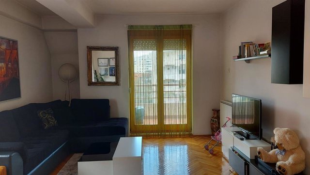 Hrom dvosoben 57m2 renoviran i opremen stan