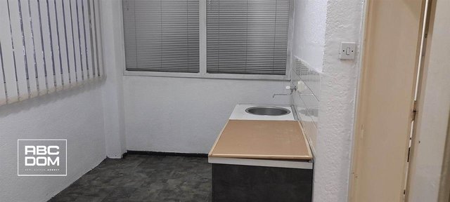 izdavanje 72m2 centar