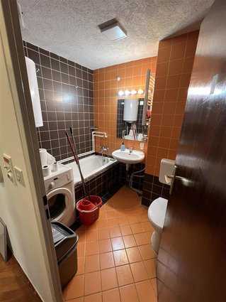 Taftalidze kaj pazarot 59m2 trosoben stan