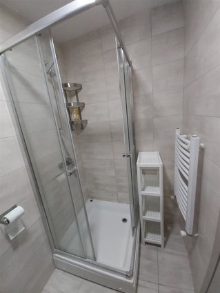 AERODROM STAN SO 2 spalni sobi se iznajmuva