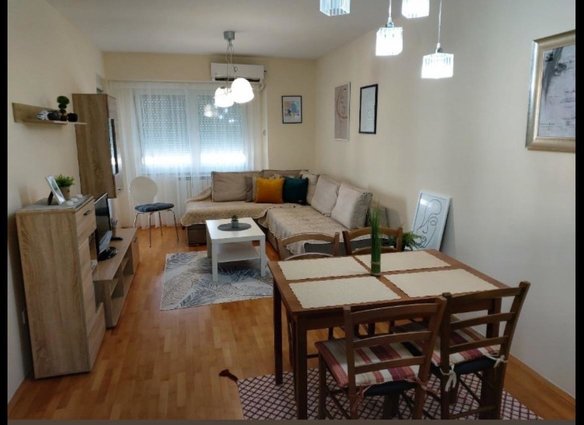 AERODROM STAN SO 2 spalni sobi se iznajmuva