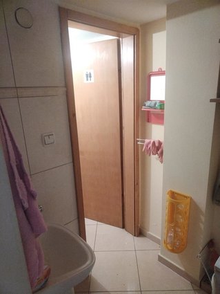 Aerodrom N.Zeleznicka deloven prostor 49m2 plus galerija