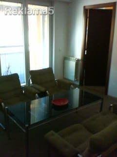 SE IZDAVA TOP STAN POZADI RAMSTOR 50 M2