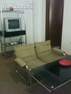 SE IZDAVA TOP STAN POZADI RAMSTOR 50 M2