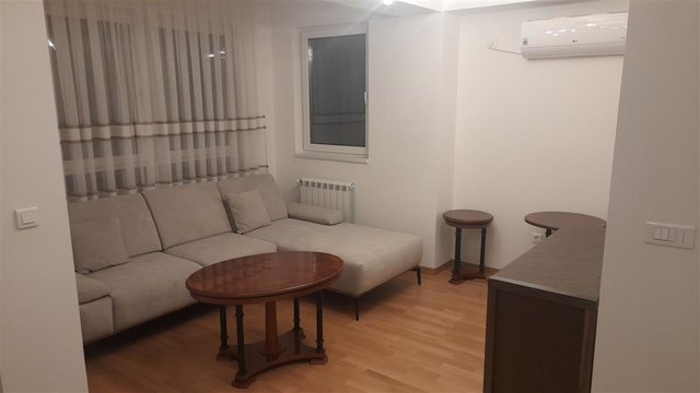 CENTAR DO KORCHAGIN SE IZDAVA NOV STAN 60m2