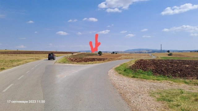 PRODAZBA 2 PLACA -AJVATOVCI-GRADEZEN REON