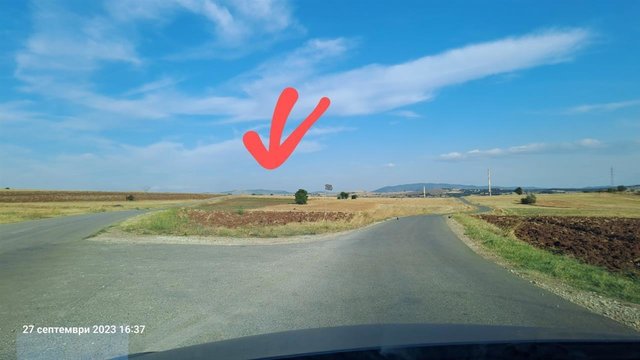 PRODAZBA 2 PLACA -AJVATOVCI-GRADEZEN REON