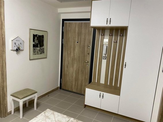 Dzevahir Kuli 81m2 trosoben nov stan