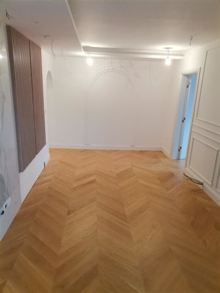 Се продава трособен стан во Карпош