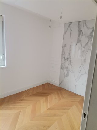 Се продава трособен стан во Карпош