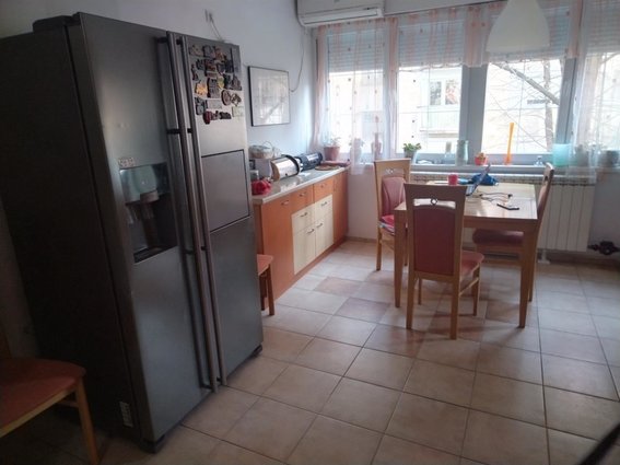 Karpos 2 trosoben 79m2 na 1kat