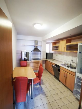 Kapistec Vodno dupleks 144m2 pettosoben stan