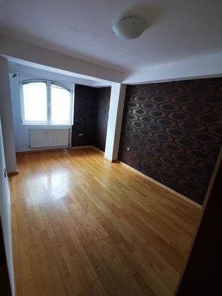 Kapistec Vodno dupleks 144m2 pettosoben stan