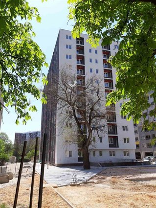 IZDAVANJE NOV PRAZEN STAN -TOBAKO 2-3 SPALNI