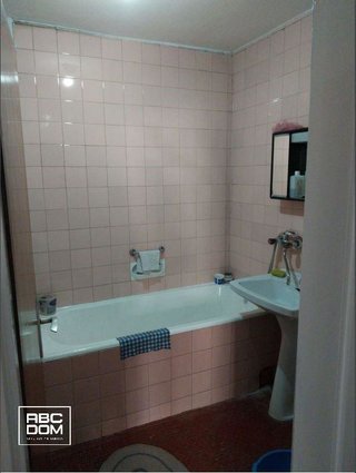 82m2 izdavanje Centar