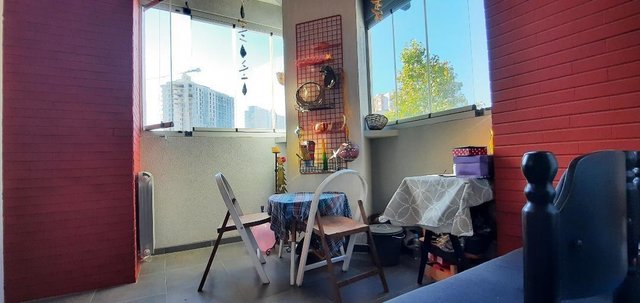 Se izdava stan od 70m2 vo Centar Gradski Zid Hotel Bristol