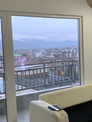 Se iznajmuva stan vo Centar Tetovo