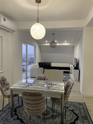 Se iznajmuva stan vo Centar Tetovo