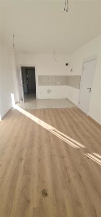 Agencija Top-Point MG shitet banesa 75 m/2