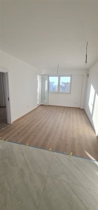 Agencija Top-Point MG shitet banesa 75 m/2