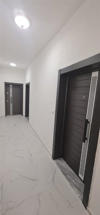 Agencija Top-Point MG shitet banesa 75 m/2