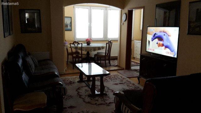 Се продава трособен стан 60м2,Капиштец