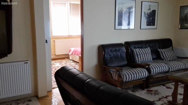 Се продава трособен стан 60м2,Капиштец