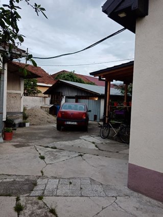 Се продаваат куќи 114м2+37м2+двор,Н.Лисиче