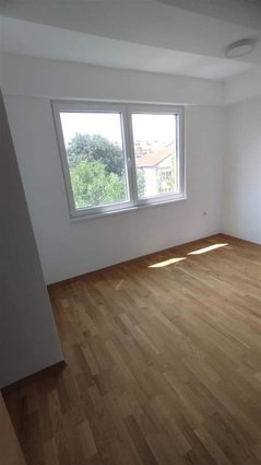 Aerodrom Micurin 57m2 nov 3soben prazen stan