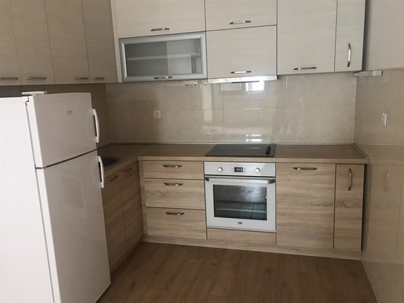 Taftalidze 1 Grand Prestiz 50m2 prazen stan