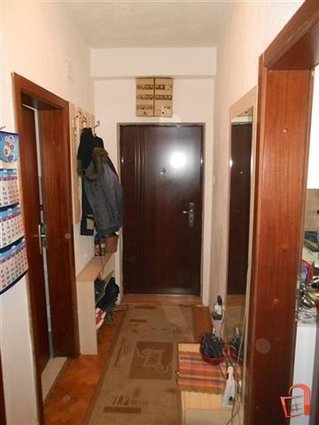 Stan 76m2 i 6 m2 pomosni prostoriiI