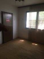 Се продава куќа 90м2,с.Орман