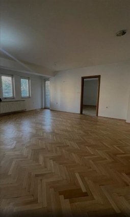 Се продава двособен стан 64м2,К.Вода