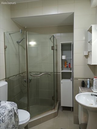 СЕ ПРОДАВА ТРОСОБЕН 58М2 СТАН ВО КАРПОШ 4