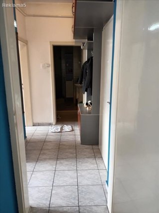 СЕ ПРОДАВА ТРОСОБЕН 58М2 СТАН ВО КАРПОШ 4