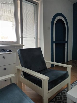 СЕ ПРОДАВА ТРОСОБЕН 58М2 СТАН ВО КАРПОШ 4