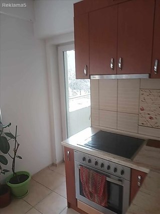 СЕ ПРОДАВА РЕНОВИРАН ТРОСОБЕН 79М2 ВО КАРПОШ 2