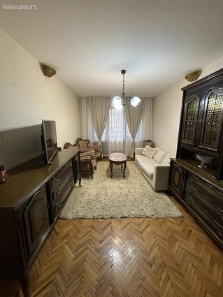 СЕ ПРОДАВА ДВОСОБЕН 51М2 СТАН ВО КАРПОШ 3