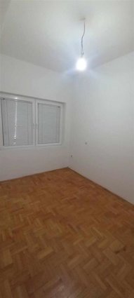 K.Voda 45m2stan na prizemje so dvor