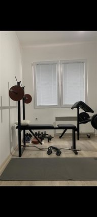 PRZINO_ SE PRODAVA STAN 1-VI SPRAT 137m2