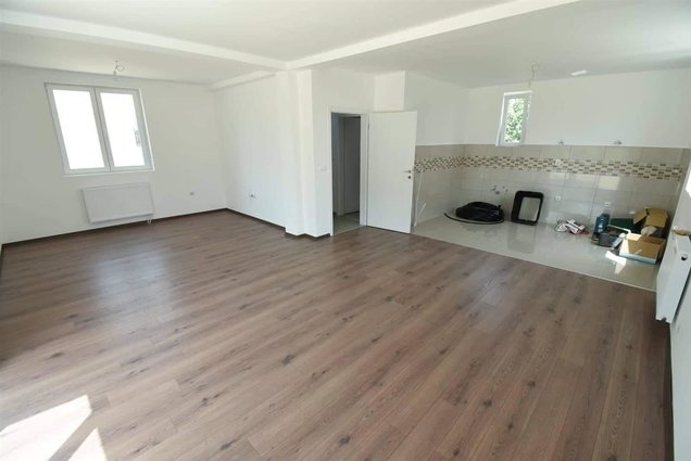 Dracevo nova edinecna kuka 120m2 so dvor 325m2