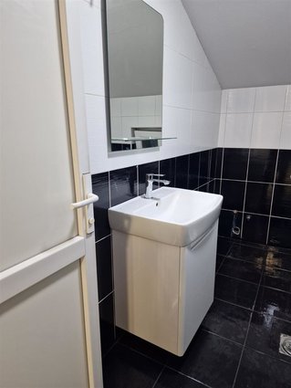 Centar 70m2 za kancelarii 1 i 2 kat