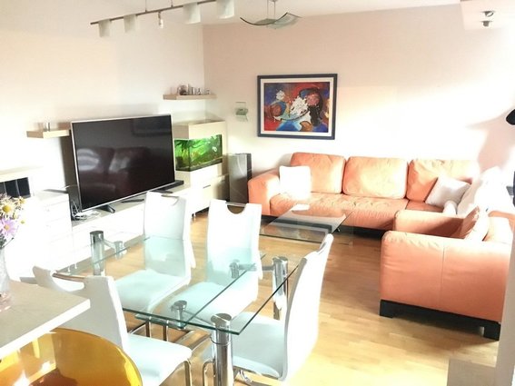 Centar trosoben stan 81m2 na 1kat